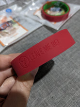 Load image into Gallery viewer, Chewigems = Emotichew bangle