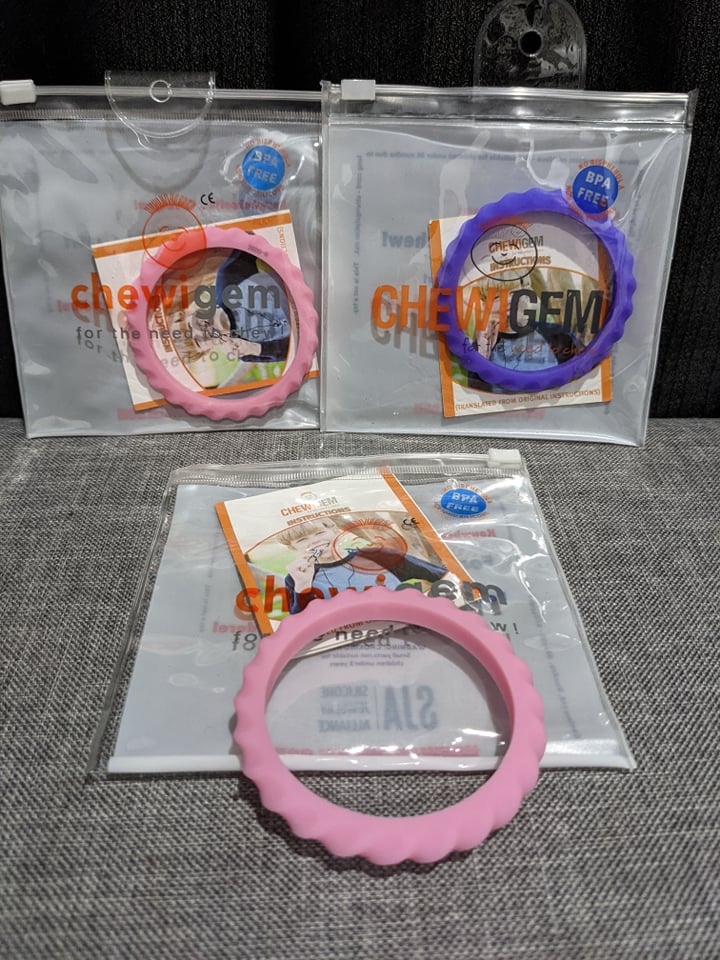 Chewigems = Twister bangle
