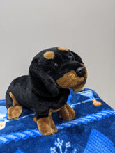 Load image into Gallery viewer, Living Nature Dachshund 20cm
