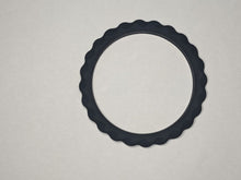 Load image into Gallery viewer, Chewigems = Twister bangle

